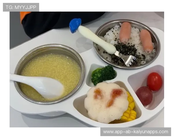 自愿买套餐还是被迫买？新生入学新规引发争议，购买套餐吧